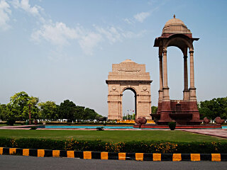 哈德里安凯旋门