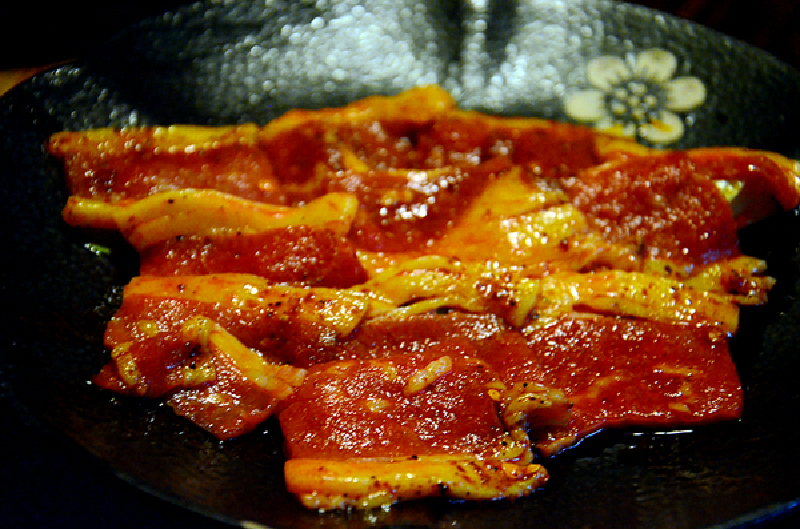 厦门一家很有特色的四川凉山彝族原生态烤肉餐厅