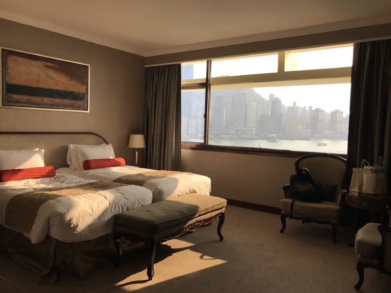  位置很便利,下楼就是海港城,走累