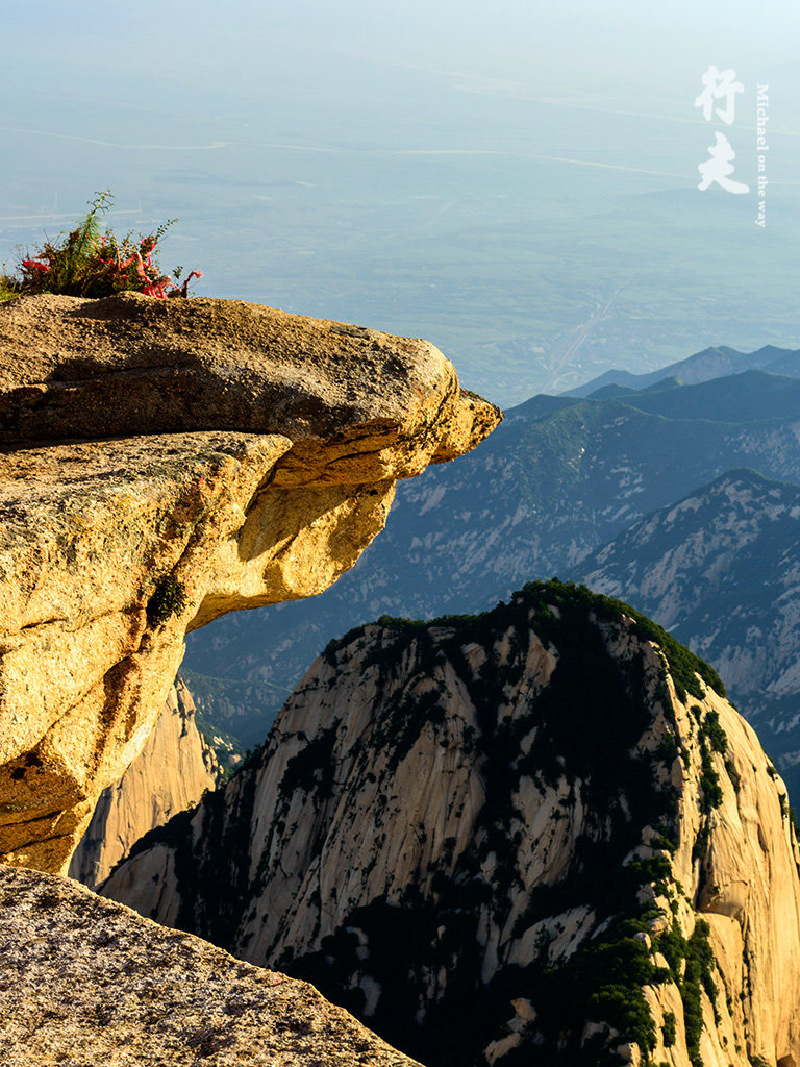 行摄于华山之巅,只为俯瞰悬崖绝壁中的最美风景
