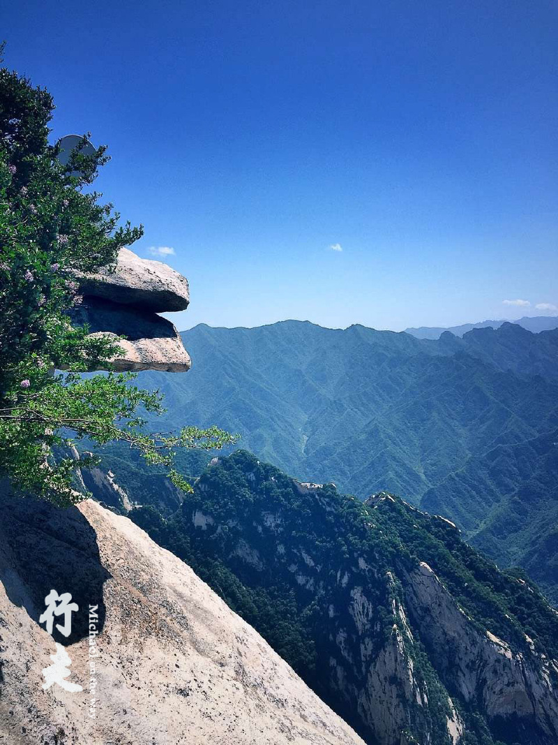 行摄于华山之巅,只为俯瞰悬崖绝壁中的最美风景