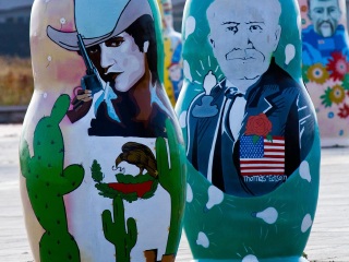 满洲里套娃景区