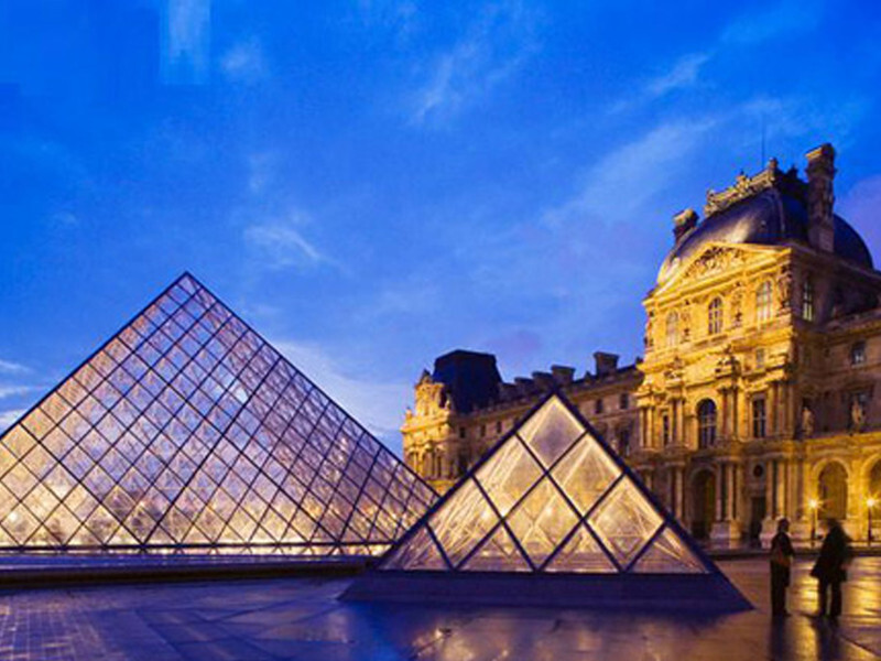 九月去卢浮宫旅游必备物品_九月去卢浮宫旅游穿衣指南_九月去卢浮宫