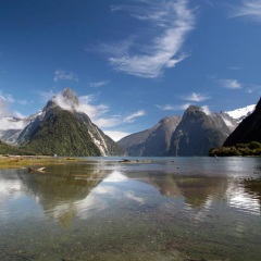 米佛峡湾