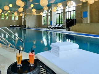 花都美林湖温泉