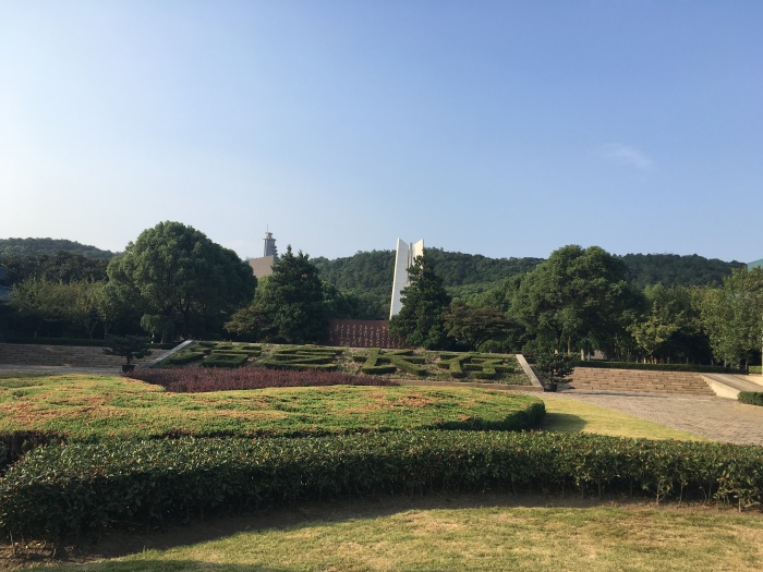 松柏夹道,缅怀英烈——江阴革命烈士陵园