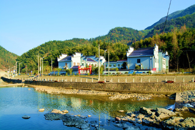 依據《孫氏家譜》記載,芝林村的先祖居住在長安城郊咽喉之地的孫家埭