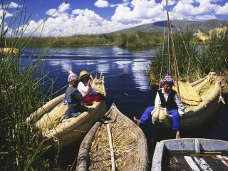 秘鲁的的喀喀湖
