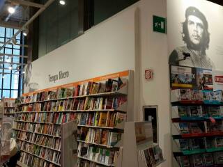 米兰中央火车站