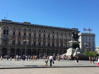 米兰大教堂广场