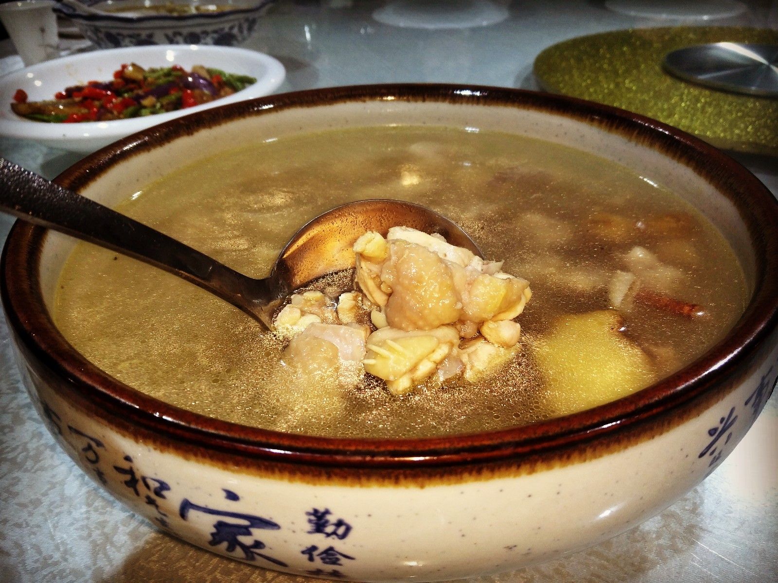 在这个秋日探寻凤凰沟,享受绝美田园风光