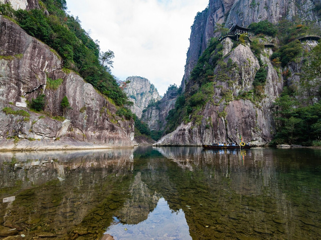 國慶溫州雁蕩山楠溪江3日遊溫州旅遊主打線路溫州南站接送2早3正餐