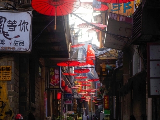 回龙阁吊脚楼群