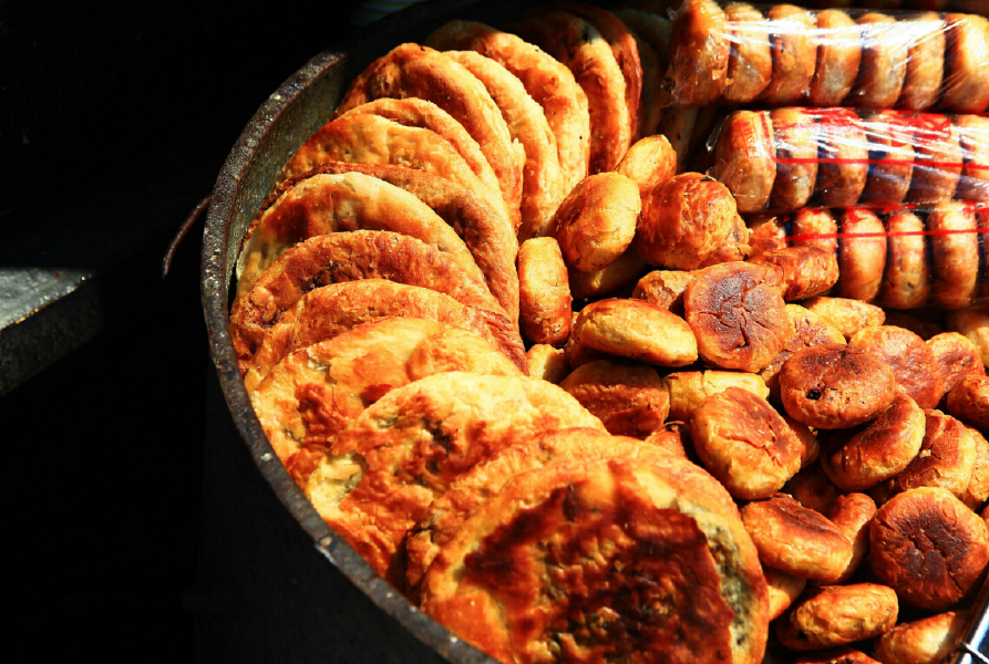  黄山-宏村-屯溪老街火车4日游>2人起订,独立包车,全天时间黄山高铁