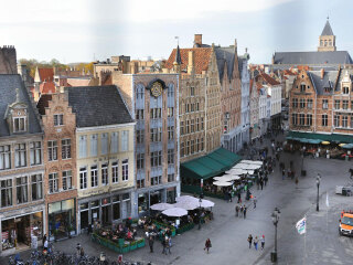 布鲁日市集广场