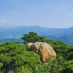 天山