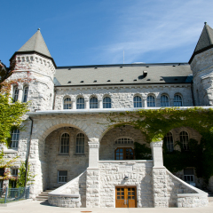 皇后大学3