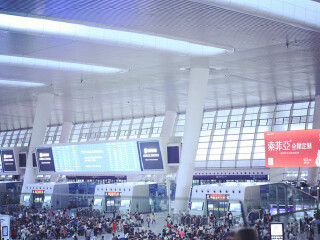 杭州东火车站