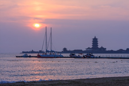 [中秋]<烟台-威海刘公岛-蓬莱阁-养马岛双船4日游>大连独立成团