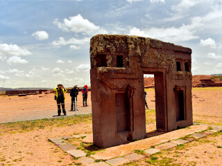 蒂亚瓦纳科太阳门