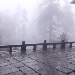 峨眉山