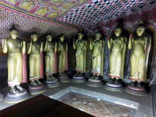 丹布拉石窟寺