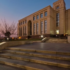复旦大学