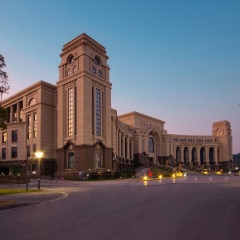 复旦大学