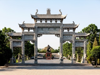 商丘