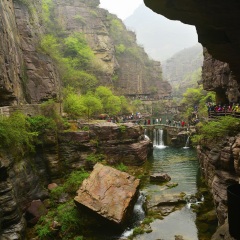 红石峡