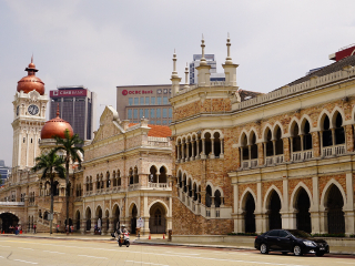 苏丹阿都沙末大厦