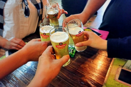 <青岛啤酒博物馆-德国总督府旧址-小青岛-栈桥-五四广场-崂山仰口2日游>纯玩无购物，青岛网红必玩景点推荐，免费喝新鲜的原浆啤酒