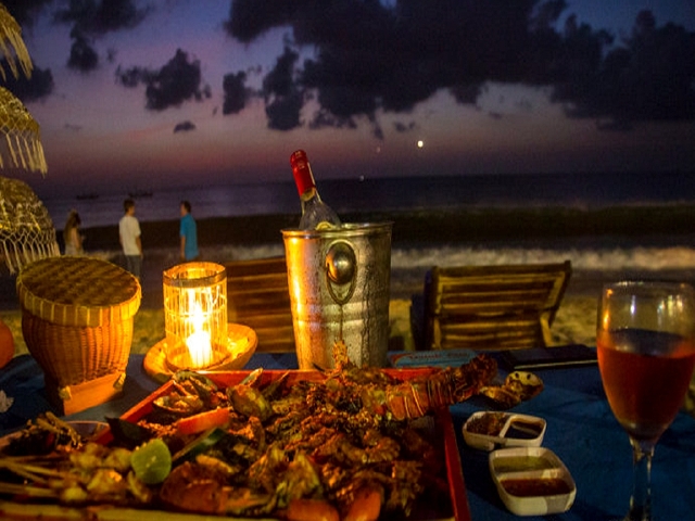 阿勇河漂流,连住套房aston denpasar酒店,金巴兰海滩bbq,情人崖下午茶