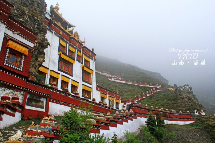 赶早不如赶巧,西藏洛卓窝隆寺的跳神