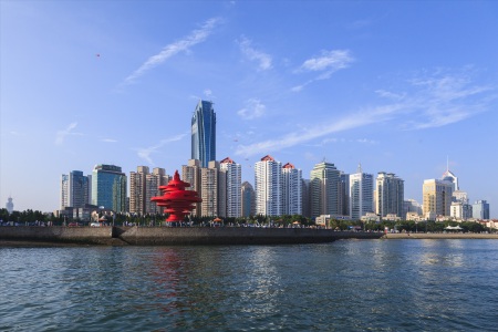 <青岛-威海-烟台-蓬莱5日游>全程壕华型酒店海景房，1晚坐拥私家沙滩/1晚坐拥星空海景，50正餐标，升级2餐共价值256海鲜自助，当地参团
