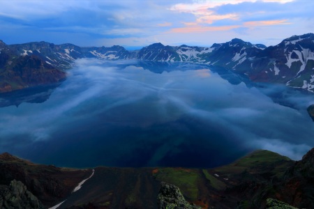 <吉林-长白山-镜泊湖-哈尔滨-五大连池8日游>黑吉全景  长白山免排通道 一车一导  1晚万达嘉华 玻璃栈道  连池疗养 扎龙观鹤
