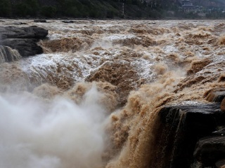 山西壶口瀑布