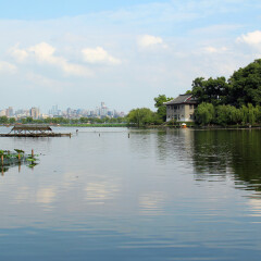 西湖的#旅图换旅费# #旅拍# #自然风光#