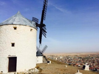 孔苏埃格拉风车村