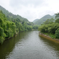 水春河