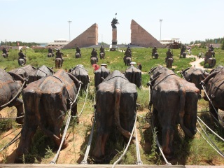 成吉思汗陵旅游景区