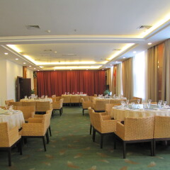 嘉鱼山湖温泉酒店