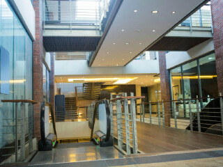 青龙商厦香樟购物广场