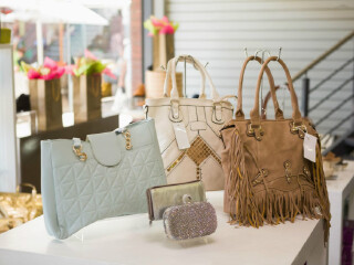 仪征市金鹰购物中心