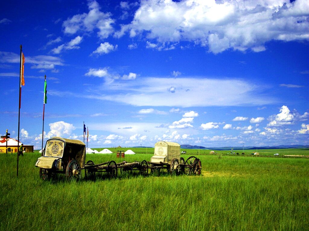 内蒙古希拉穆仁草原响沙湾大召寺恐龙博物院3日游精致小团1晚观景蒙古
