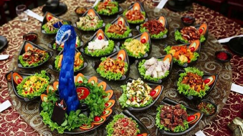 孔雀宴图片,孔雀餐,品德宏孔雀宴_大山谷图库