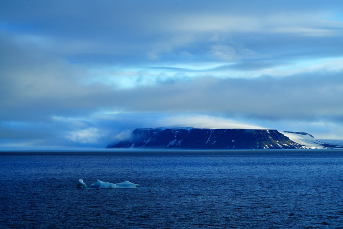 北极点,破冰船,轻探险