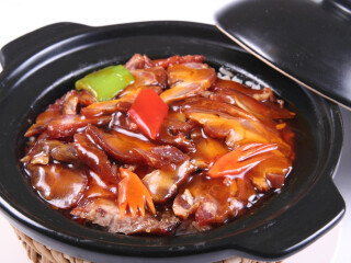 连山代木儿回锅肉餐厅