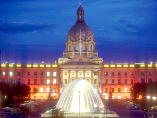 艾尔伯特法政大厅