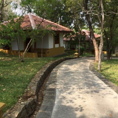 阿玛雅湖酒店